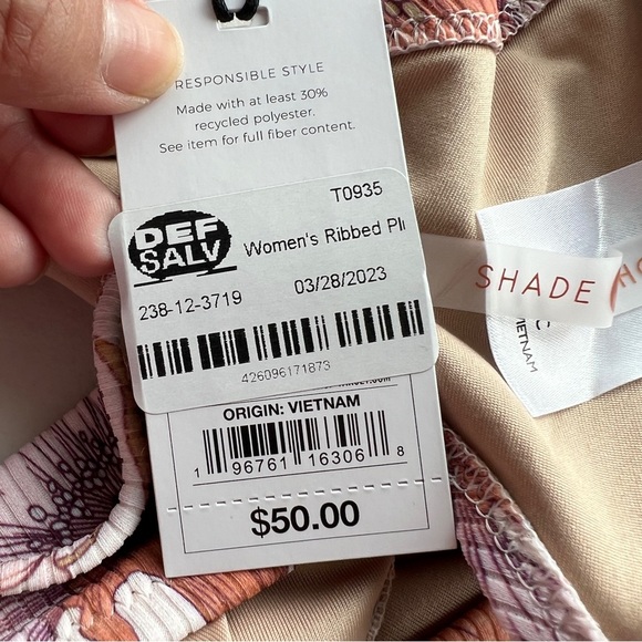 Shade and Shore Swimsuit Ribbed Plunge Front Cut Out One Piece Swimsuit - Picture 5 of 8